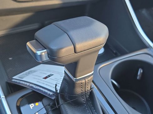 New 2026 Kia Carnival EX image 23