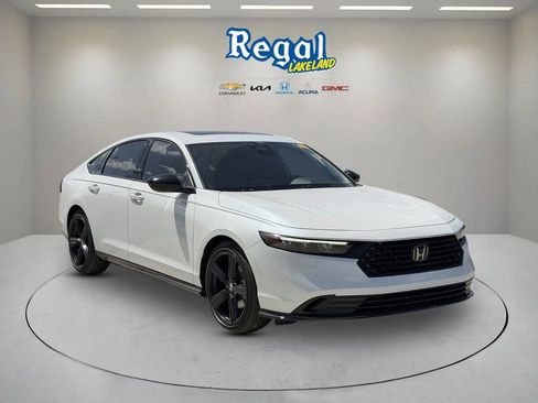 Used 2024 Honda Accord Sport image 1