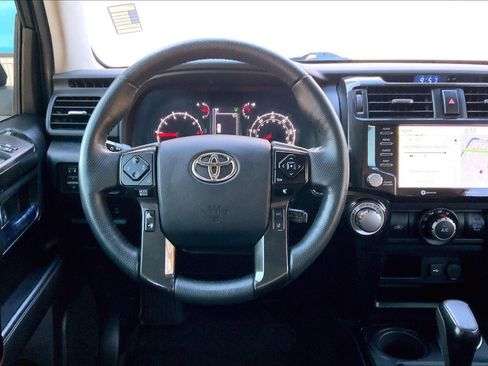 Used 2023 Toyota 4Runner 40th Anniversary SE image 5