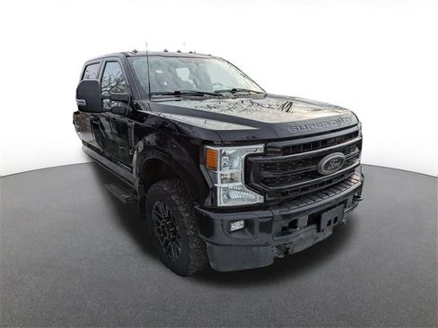 Used 2022 Ford F250 XLT w/ Black Appearance Package image 7