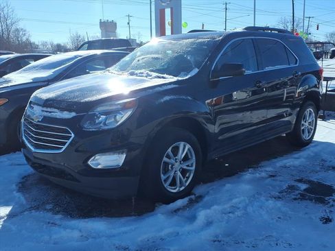 Used 2017 Chevrolet Equinox LT w/ Convenience Package FWD image 3