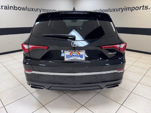 Used 2023 Acura MDX w/ Technology Package FWD image 5