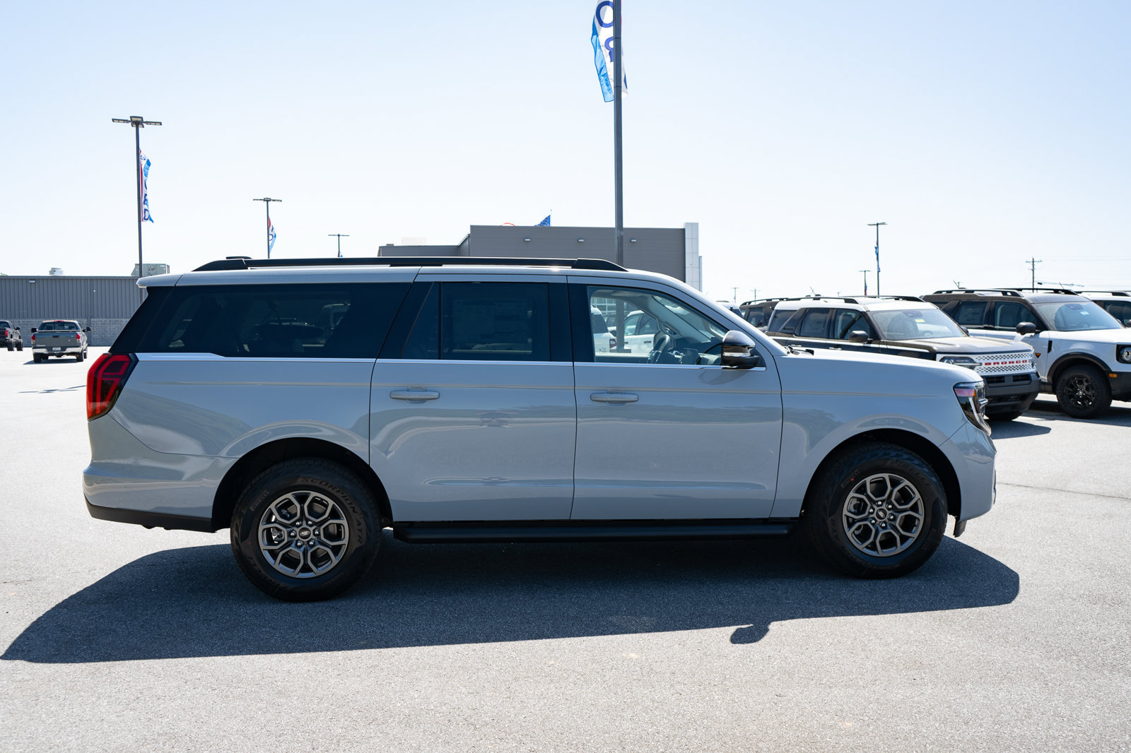 New 2026 Ford Expedition Max Active AWD/4WD image 11