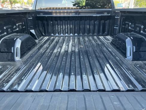 Used 2023 GMC Sierra 1500 Elevation AWD/4WD image 17