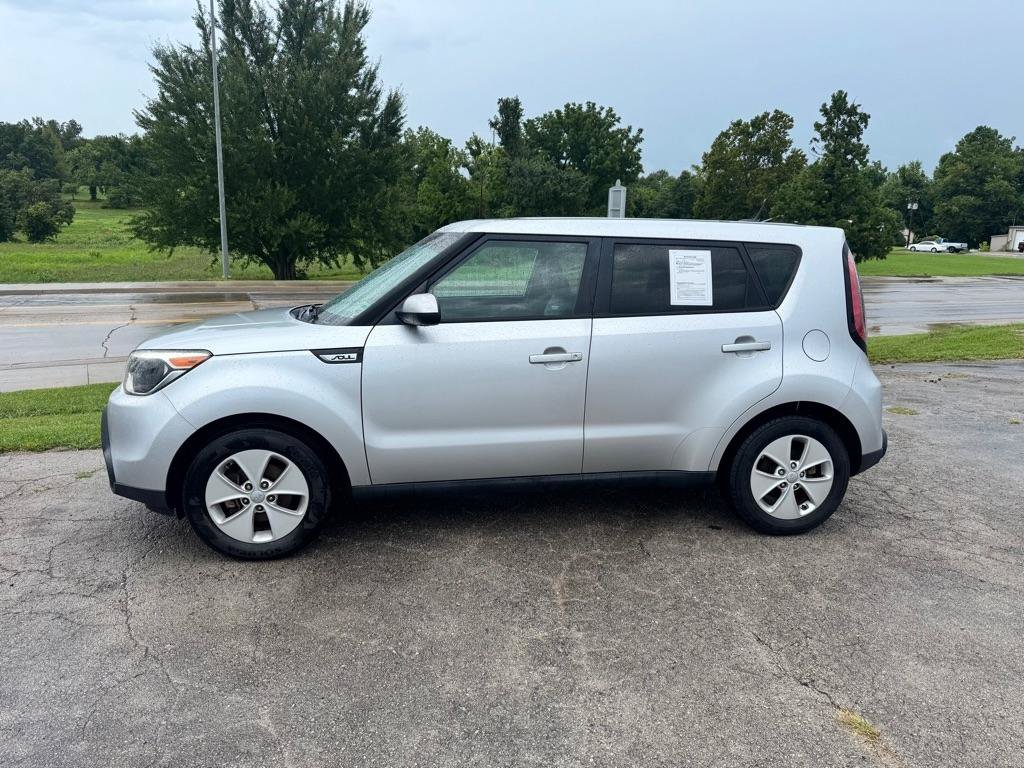 Used 2015 Kia Soul FWD image 4
