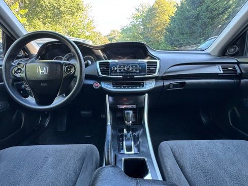 Used 2013 Honda Accord EX image 12