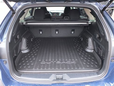 Certified 2025 Subaru Outback Premium image 23