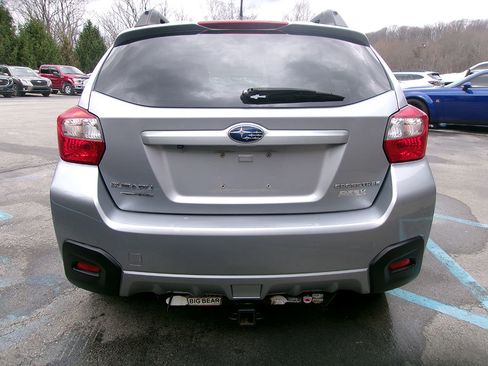 Used 2016 Subaru Crosstrek 2.0i Premium w/ Moonroof Package image 7