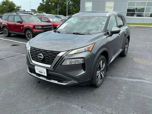 Used 2023 Nissan Rogue SL AWD/4WD image 8