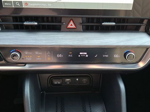 Used 2023 Kia Sportage X-Line w/ X-Line Premium Package AWD/4WD image 16