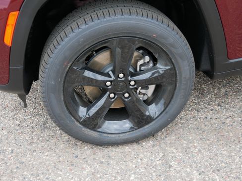 New 2026 Jeep Grand Cherokee L Limited image 5