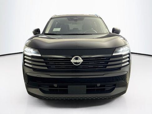 New 2026 Nissan Kicks SV AWD/4WD image 2