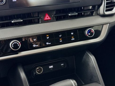 Certified 2023 Kia Sportage LX AWD/4WD image 15