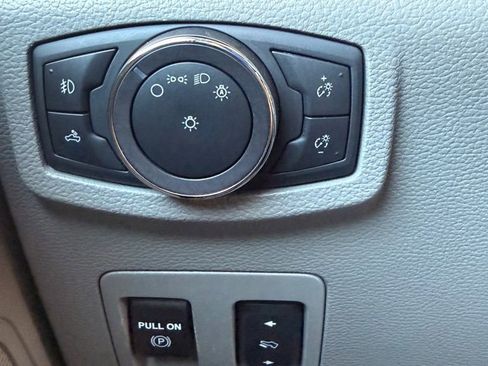 Used 2018 Ford F150 XLT w/ Equipment Group 302A Luxury image 24