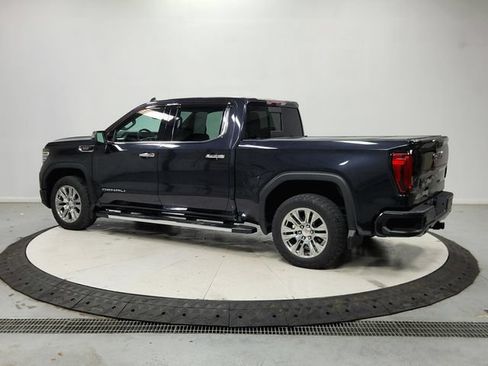 Used 2022 GMC Sierra 1500 Denali AWD/4WD image 5