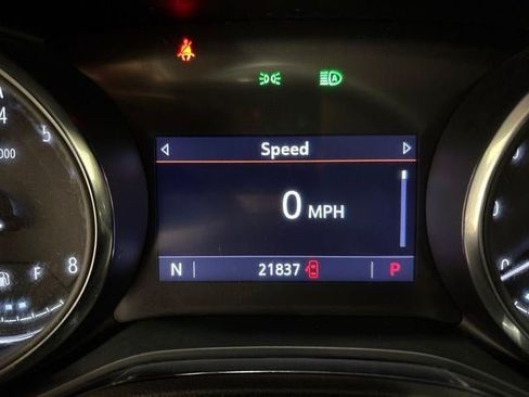 Used 2023 Buick Encore GX Select FWD image 17