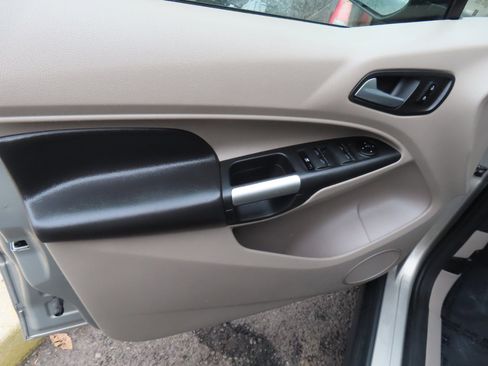 Used 2014 Ford Transit Connect XLT image 8