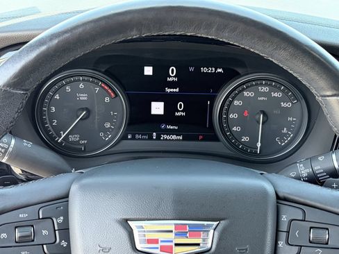 Used 2020 Cadillac XT6 Premium Luxury FWD image 24