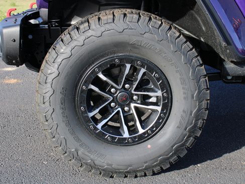 New 2026 Jeep Wrangler Unlimited Rubicon image 38