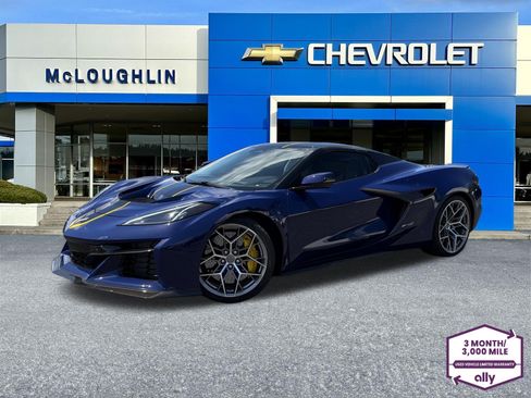 Used 2025 Chevrolet Corvette ZR1 w/ Chrome Exterior Badge Package RWD image 1