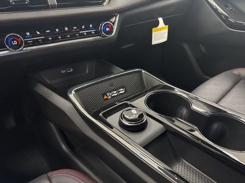 New 2026 Chevrolet Equinox RS FWD image 21