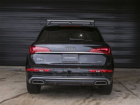 Used 2022 Audi Q5 2.0T Premium image 6