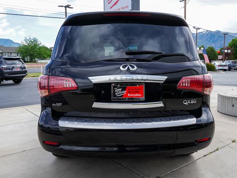 Used 2017 INFINITI QX80 4WD w/ Deluxe Technology Package image 7