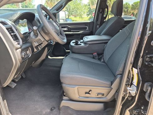Used 2026 RAM 2500 Big Horn AWD/4WD image 18