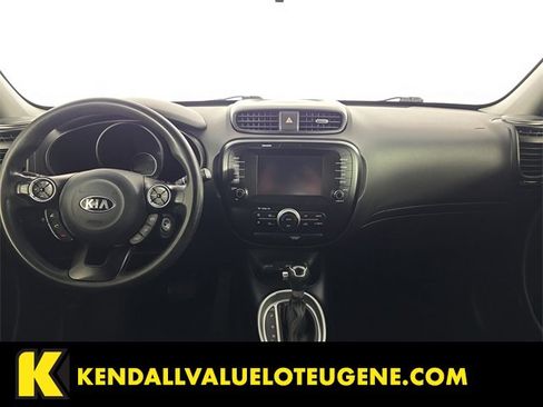 Used 2018 Kia Soul + image 14
