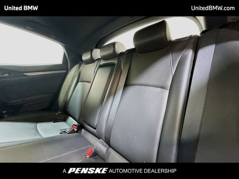 Used 2018 Honda Civic Sport Touring image 13