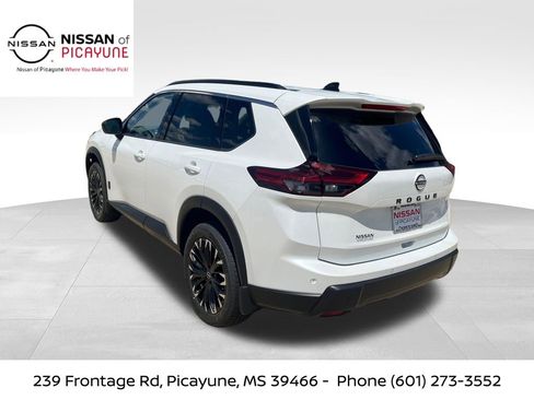 New 2026 Nissan Rogue Dark Armor FWD image 3