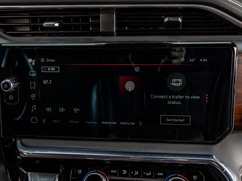 Used 2024 GMC Sierra 3500 Denali Ultimate image 24