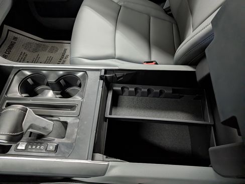New 2025 Ford F150 Lightning Flash AWD/4WD image 15