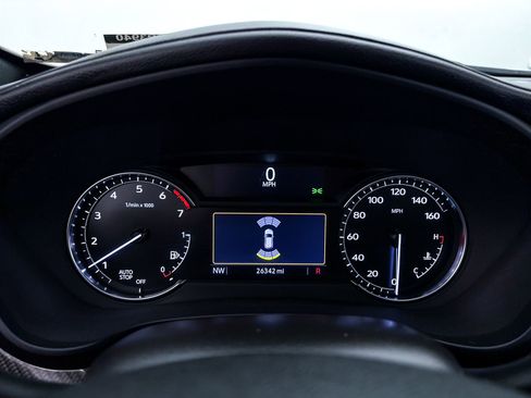 Used 2023 Cadillac XT4 Sport w/ LPO, Onyx Lite Package FWD image 32