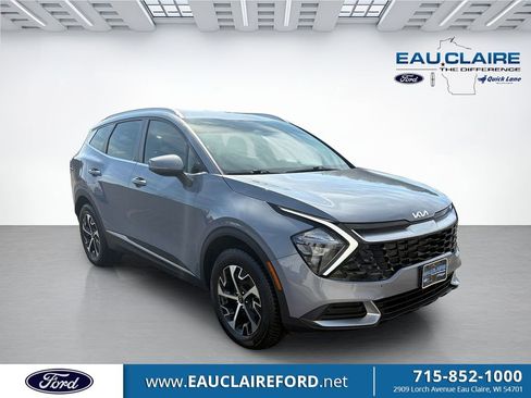 Used 2023 Kia Sportage EX image 1