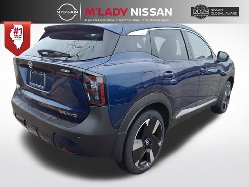 New 2026 Nissan Kicks SR image 7