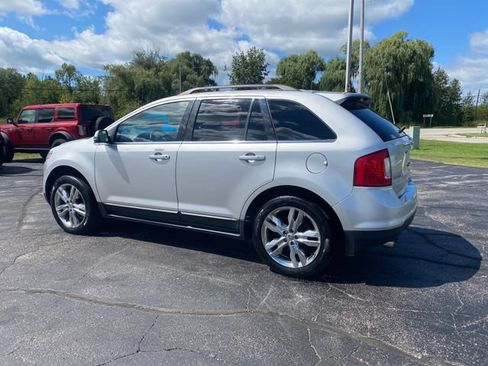 Used 2012 Ford Edge Limited w/ Vision Pkg FWD image 5