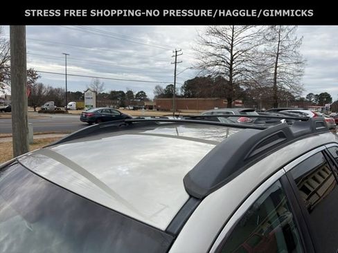 Used 2016 Subaru Outback 2.5i Premium image 14