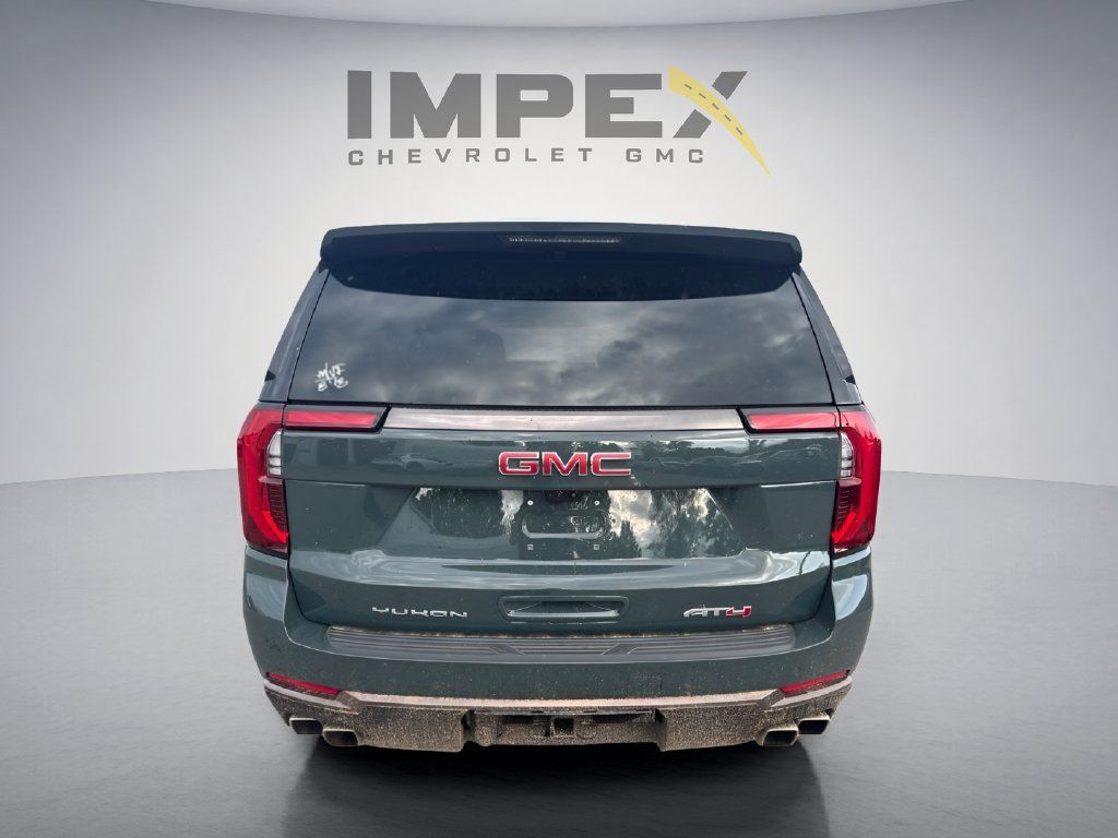 Used 2025 GMC Yukon XL AT4 Ultimate AWD/4WD image 4