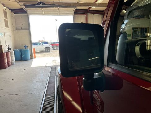 Used 2011 Jeep Wrangler Unlimited Sahara w/ Dual Top Group image 9