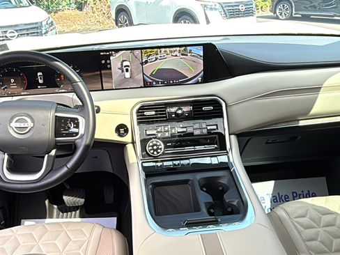 Certified 2026 Nissan Armada Platinum AWD/4WD image 5