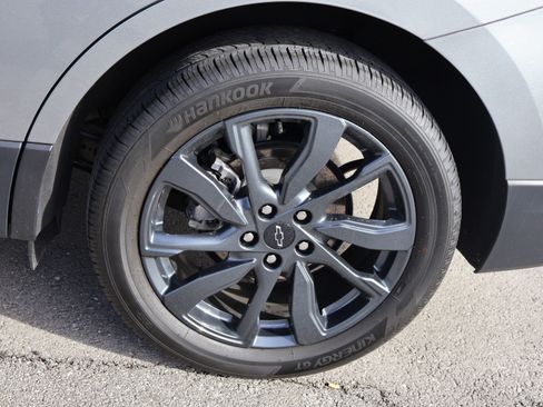 Used 2023 Chevrolet Equinox RS image 41