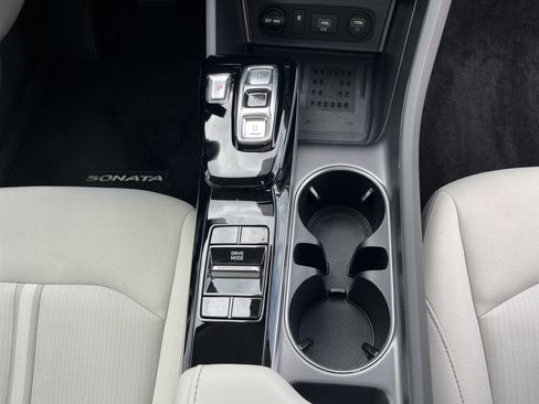 Used 2022 Hyundai Sonata SEL w/ Convenience Package FWD image 20