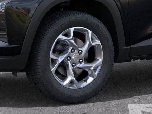 New 2026 Chevrolet Trax LS w/ LS Convenience Package FWD image 9
