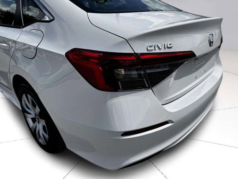 Used 2024 Honda Civic LX image 14