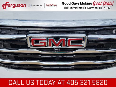 New 2027 GMC Terrain Elevation w/ Elevation Premium Package FWD image 10