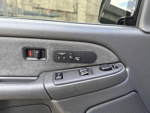 Used 2003 Chevrolet Silverado 1500 SS AWD/4WD image 58