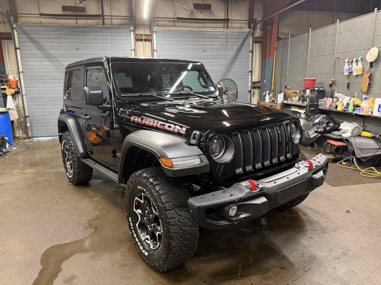 Used 2023 Jeep Wrangler Rubicon w/ Steel Bumper Group AWD/4WD image 3