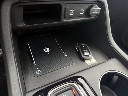 Used 2026 Honda Pilot Touring image 37