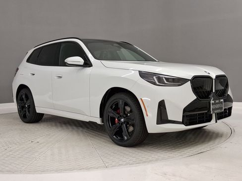 New 2026 BMW X3 xDrive30 w/ M Sport Package AWD/4WD image 5